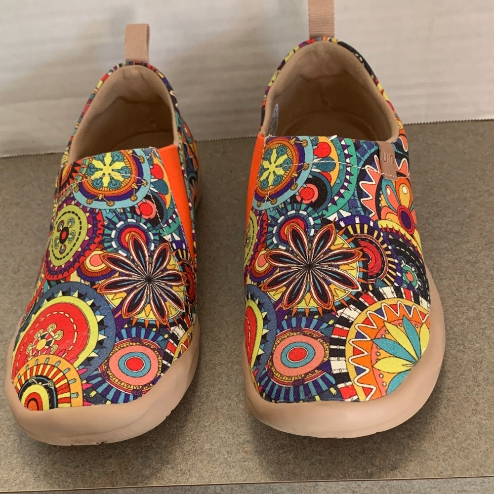 Uin Blossom Multicolor Patterned Women's Slipon S… - image 1